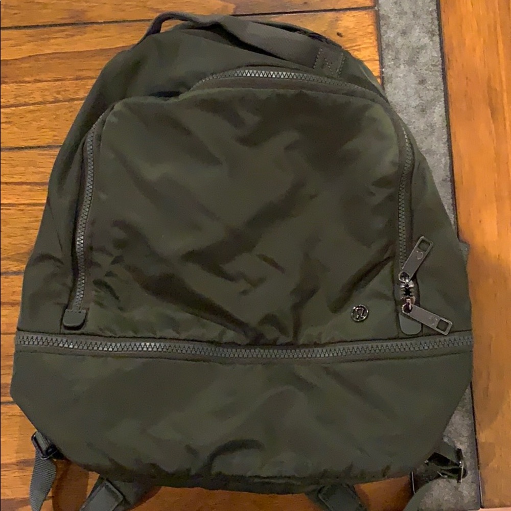 Lululemon City Adventurer 17L backpack